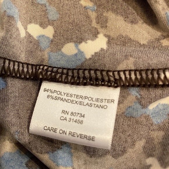 BCBG MAXAZRIA Criss Cross Stretch Dress Flatter - Picture 4 of 6